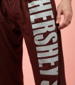 HERSHEY'S Lounge Pants, Unisex Soft Sleep and Relax Pajama Bottoms with Elastic Waistband, Comfortable Loungewear for Men and Women