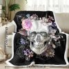 1 pc Floral Skull Throw Blanket, Gothic Sugar Skull with Watercolor Flowers Blanket, Black Background Cozy Sherpa Blanket